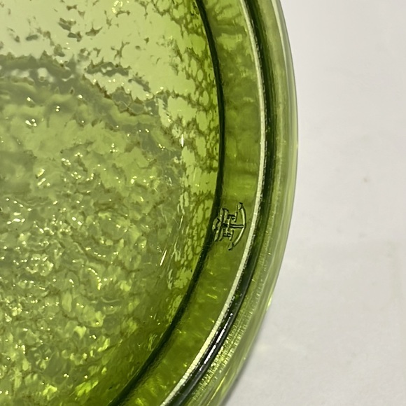 Vintage Avocado Green Anchor Hocking Spring Rain Flower Glass Tall Canister - Picture 15 of 15